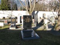 Westfriedhof_Innsbruck_Jüdischer_Teil_10.jpg